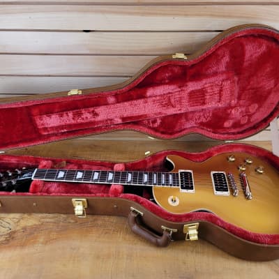 Gibson Slash "Victoria" Les Paul Standard Goldtop with Hardshell Case - Gold image 8