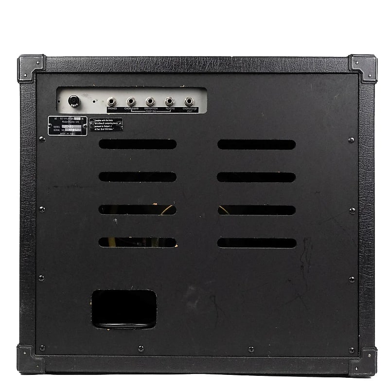 Roland JC-50 Jazz Chorus 50-Watt 1x12 Roland JC-50 Jazz Chorus 50-Watt 1x12