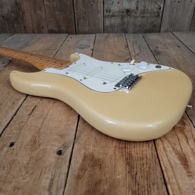 Fender Stratocaster Bullet 1 S-3 USA 1982-83 - Ivory US Made image 7