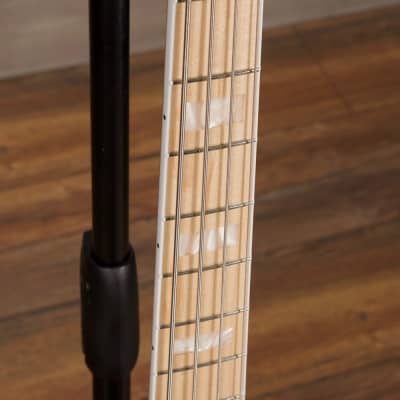 Fender American Original 70s Jazz Bass Natural w/ Binding and Block Inlay w/ Case image 6