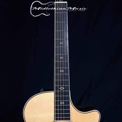Taylor Acoustic/Electric Guitar - 12-FRET-GCCE-FLTD - (Fall Limited Edition) Natural Gloss Finish w/Case image 3