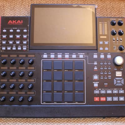 Akai MPC X Standalone Sampler / Sequencer | Reverb