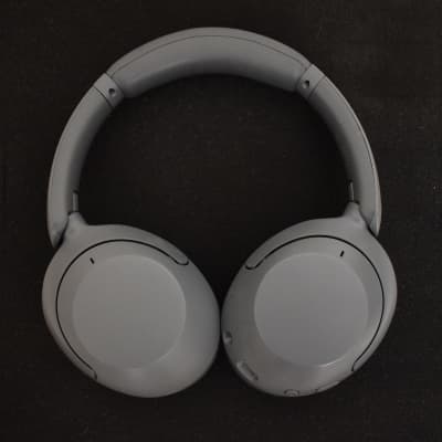 Sony WH-XB910N Wireless Extra-Bass Noise Cancelling Headphones image 3