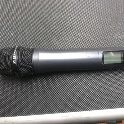 Used Sennheiser EW500-G3 Wireless Microphone System w/Hard Case - 2010s - Silver image 3
