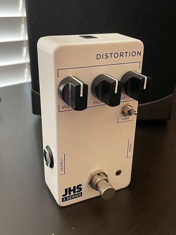 JHS 3 Series Distortion