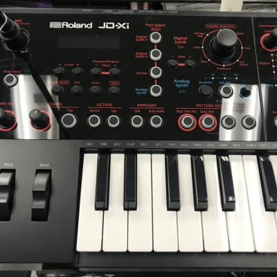 Roland JD-Xi Synthesizer image 3