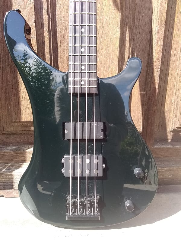 MonoGram Rickenbacker風　エレキベース ブラック MonoGram Rickenbacker風 エレキベース ブラック MonoGram