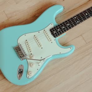 【2025A/W新作★送料無料】 1996 Fender '62 Stratocaster Model ST62 Electric Guitar MIJ 完成品（エンジン）