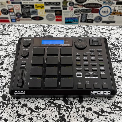 Akai MPC500 Music Production Center | Reverb