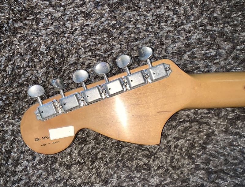 ギター Fender STRATOCASTER Mex Fender MEX Player II Stratocaster (Transparent Cherry Burst