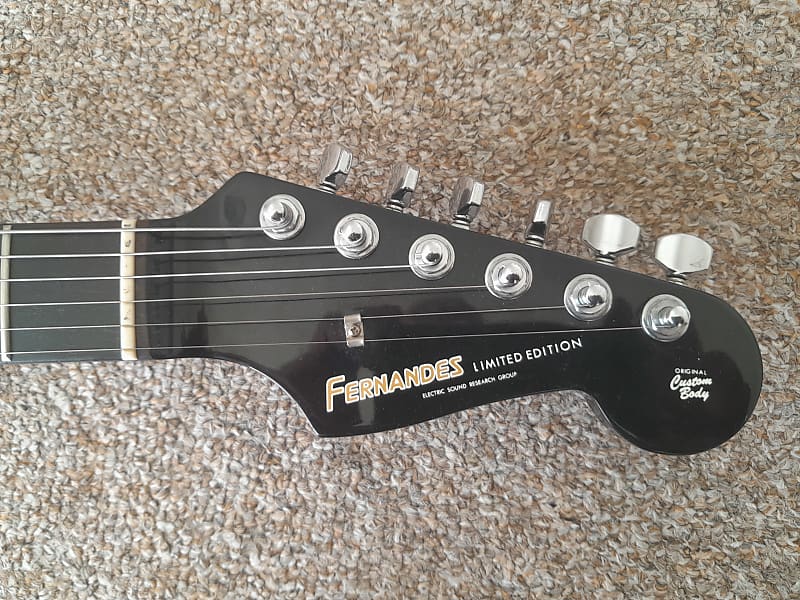 Fernandes ST-40 Limited Edition 1985 - Black L Serial Made in Japan