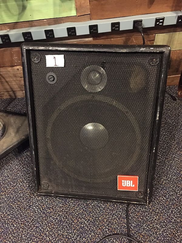 2 Vintage JBL cabaret Series 4602a Monitor with original Jerry Garcia  e120-8 speakers