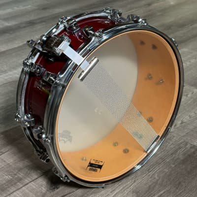 Used Yamaha Maple Custom 5pc Drum Set Red Lacquer image 3