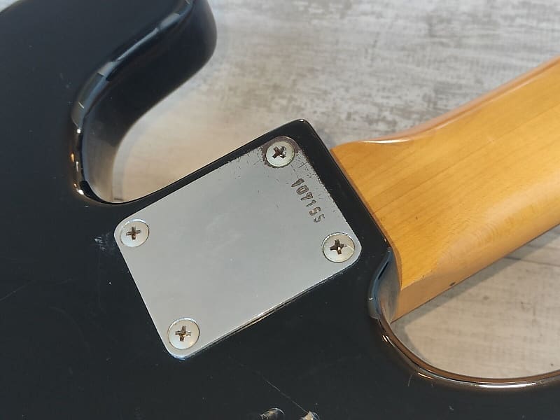 1981 Tokai Japan PB-40 Hard Puncher Precision Bass (Black