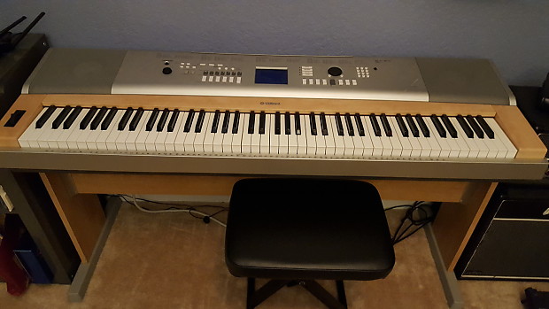 Yamaha YPG 625 keyboard 88 weighted keys with stand and accessories