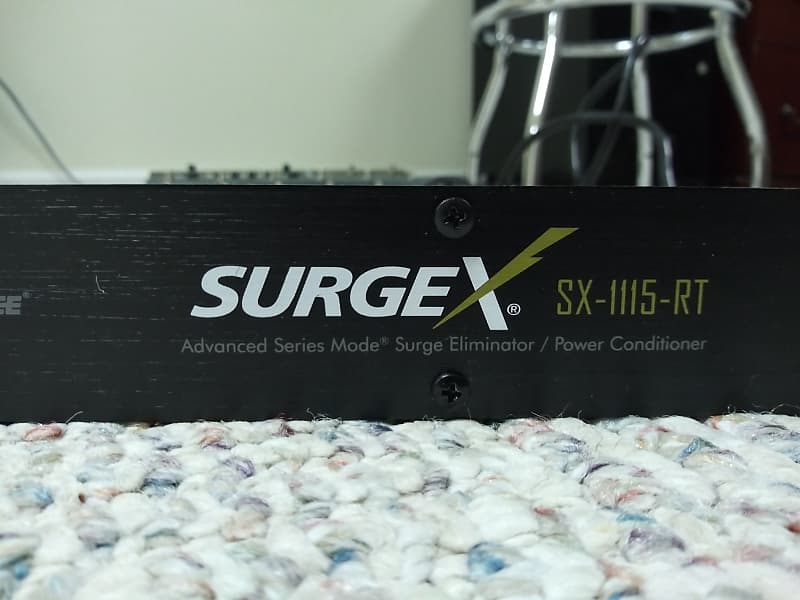 SurgeX SX1115RT Black Reverb