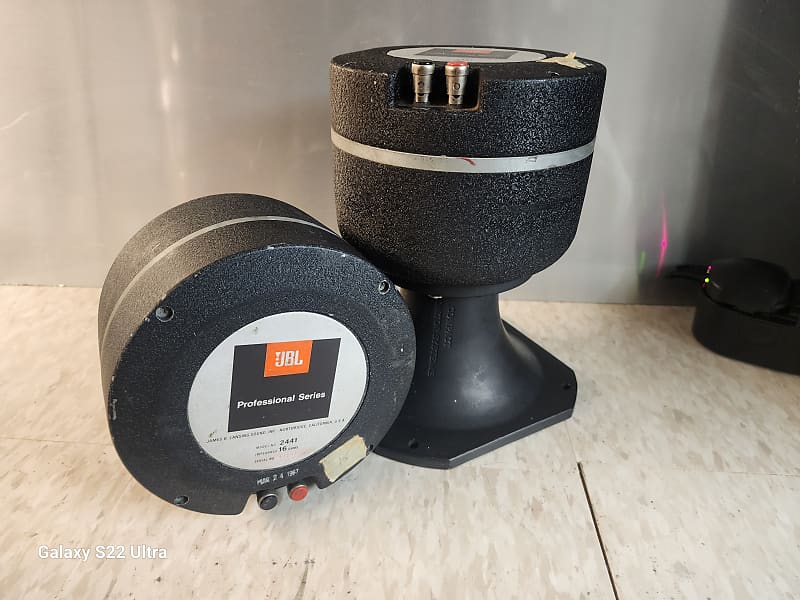 JBL ドライバー　２個セット　 2441 Yahoo!オークション - JBL 2441 2インチドライバーユニット