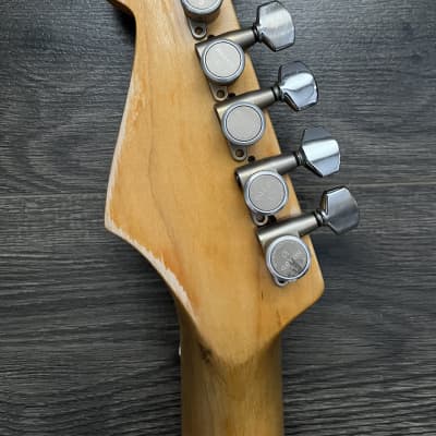 Fender squier  Stratocaster Made in japan image 4