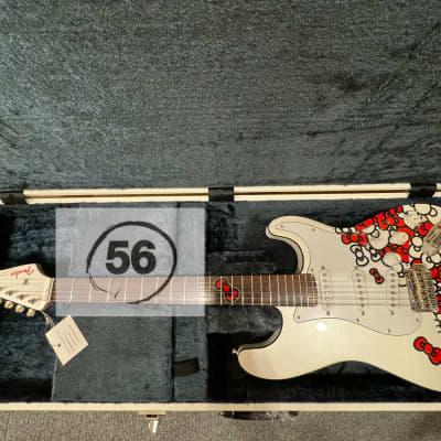 Fender Made in Japan Limited Hello Kitty Stratocaster 2024