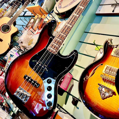 STR CS449 Classic Vintage Fender Fodera Style Jazz Bass 2 Tone