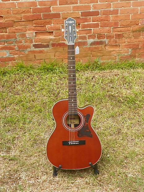 Winter NAMM 2006: Epiphone Masterbilt EF-500RCCE - InSync