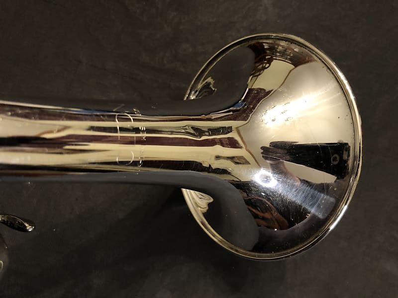 【美品】HOLTON トランペット ファーガソン モデル ST-306 シルバー HOLTON トランペット ファーガソン モデル ST-306 シルバー