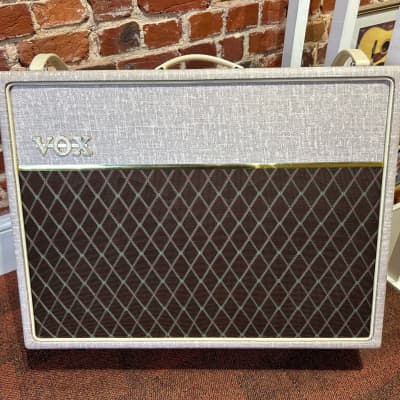 Vox AC30HW2 Hand-Wired 2-Channel 30-Watt 2x12 Guitar Combo | Reverb UK