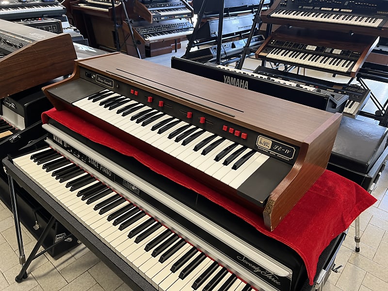 ARP Solina String Ensemble Polyphonic Analog Synthesizer 1974 - 1979 - Black image 1