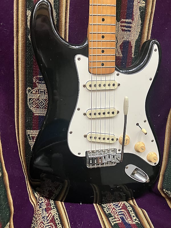 1977 Black gloss Greco SE-450 for $450! Great buy on an MIJ strat.