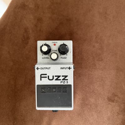 Boss FZ-3 Fuzz | Reverb
