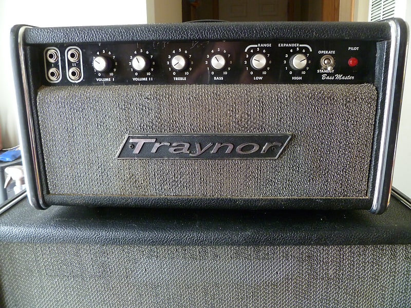 Vintage 1973 Traynor YBA-1 Bassmaster Amp and YT-15 Speaker