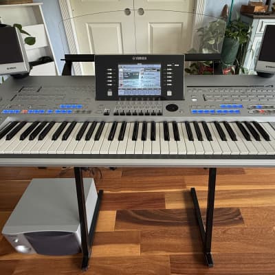 Yamaha Tyros 4 2012-2015