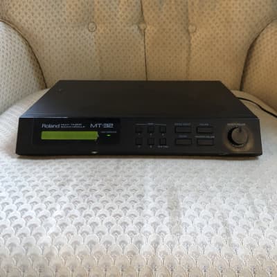 Roland MT-32 Multi-Timbral Synthesizer Module