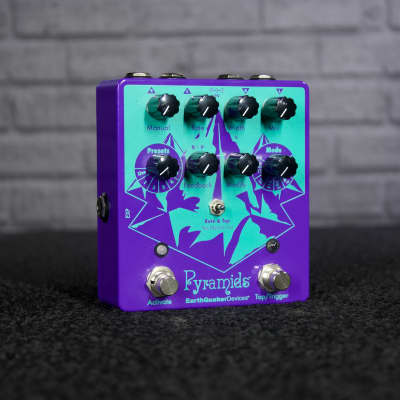 EarthQuaker Devices Pyramids Stereo Flanging Device