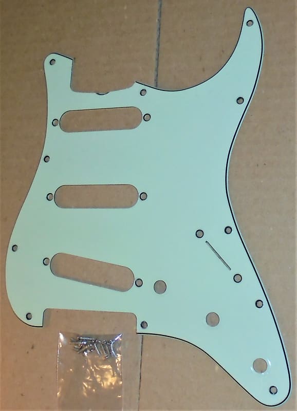 Fender Deluxe Roadhouse Stratocaster Pickguard 2018 Mint Reverb