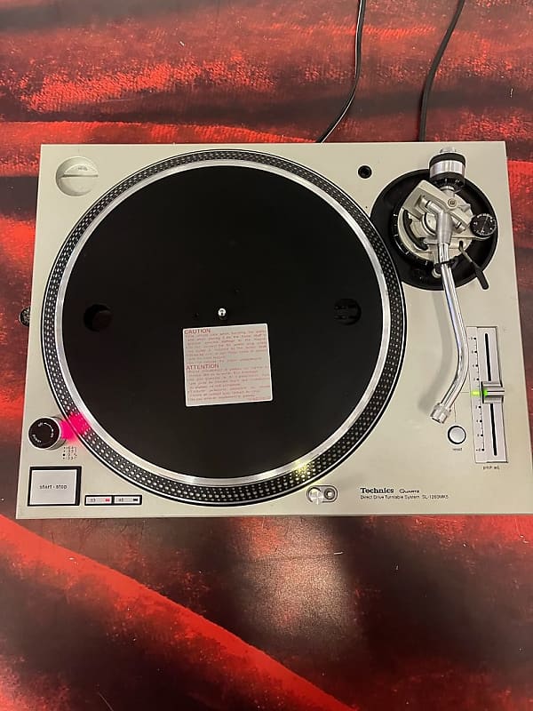 Technics SL 1200MK5 Turntable (Indianapolis, IN) Reverb
