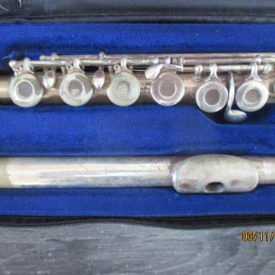Gemeinhardt M2  Straght-Headjoint Flute with Offset G . Made in USA image 2