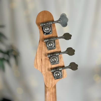 Offbeat Guitars "Roxie" 30" Short Scale Bass in Salted Caramel on Pine, EMG Geezer Butler P Pickup, Gotoh Hardware image 7