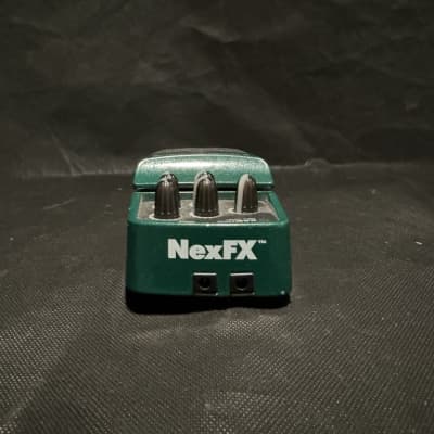 Sabine NEX-5300 NexFX Stereo Chorus Effects Pedal - Green image 6