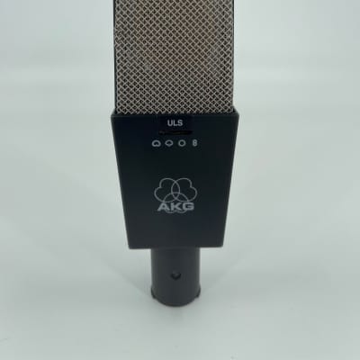 AKG C414 B ULS Large Diaphragm Multipattern Condenser Microphone