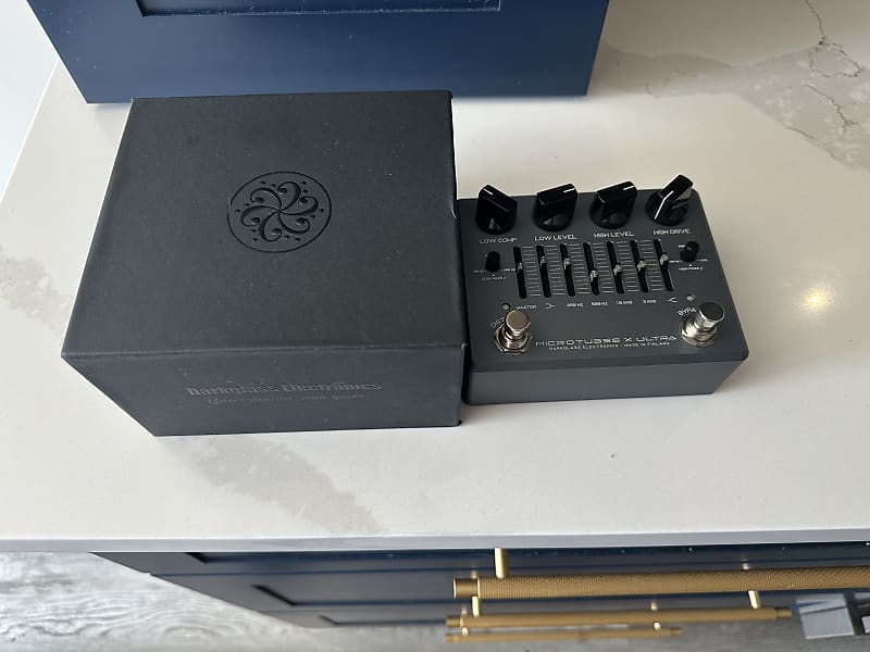 Darkglass Electronics X Ultra