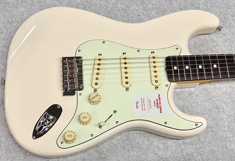 Fender Made in Japan Hybrid 60s Stratocaster SN:6464 ≒3.55kg 2019