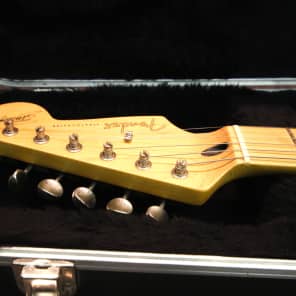 RARE 1996 Buddy Guy Signature Fender Stratocaster Red/White Polkadot image 15