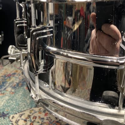 Ludwig No. 411 Super-Sensitive 6.5x14" 10-Lug Aluminum Snare Drum with Pointed Blue/Olive Badge 1976 - 1977 - Chrome-Plated image 15