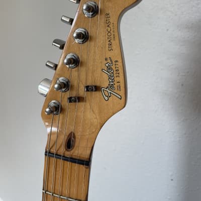 1984 Fender Dan Smith  Stratocaster 2 knob USA made Strat with hardshell Fender case image 5