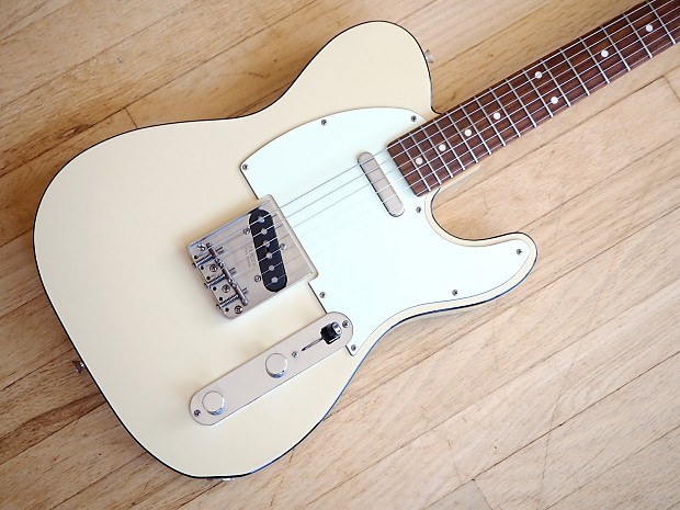 2008 Fender Telecaster Custom '62 Reissue TL62B White Tuxedo