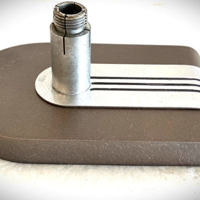 Vintage 1940's RCA MI-2092 Type 91B Microphone Desk Stand image 5