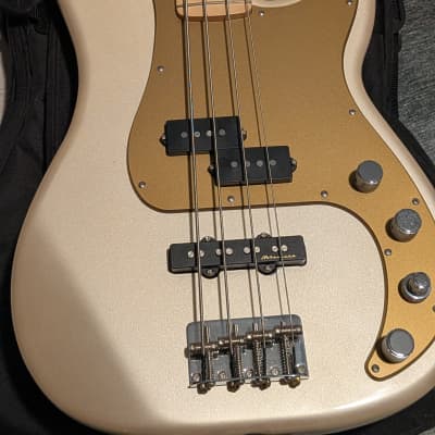 ベース Fender MEXICO Deluxe P-Bass Special Fender Deluxe Active Precision Bass Special - Olympic White