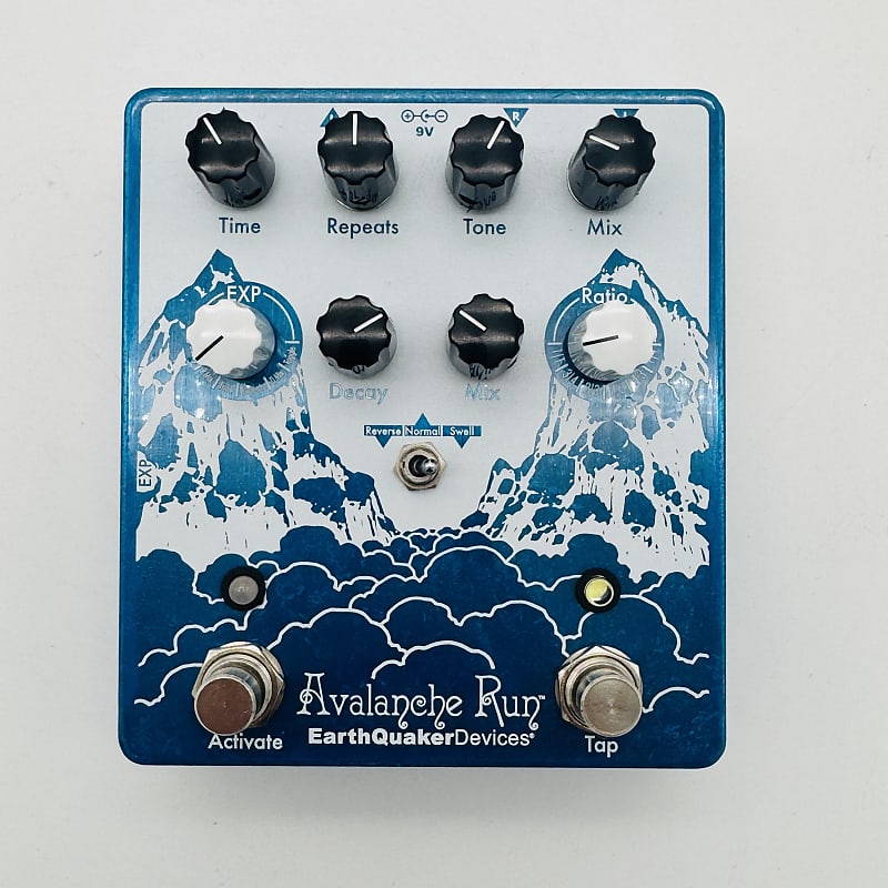 EarthQuaker Devices Avalanche Run Stereo Reverb & Delay with Tap Tempo