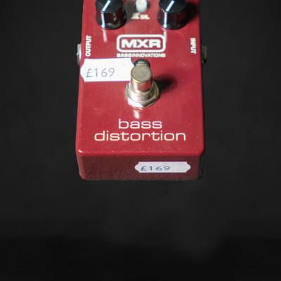 MXR Bass Distortion Pedal image 3